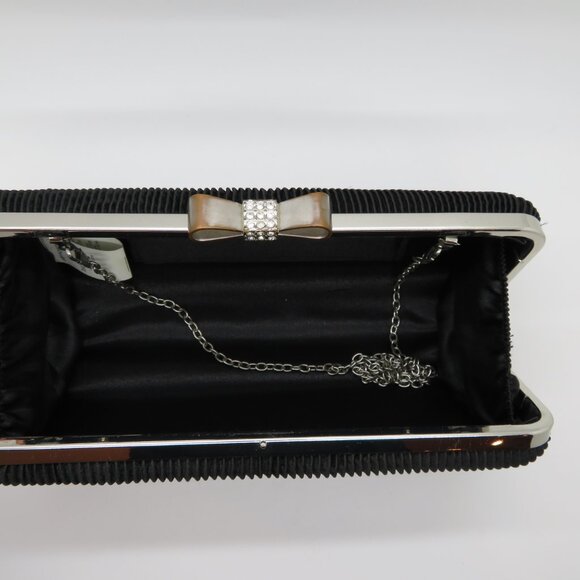 Women Clutch Ornate Clasp Chain Strap Atmosphere Black Fabric Purse Bag Evening - Picture 9 of 12